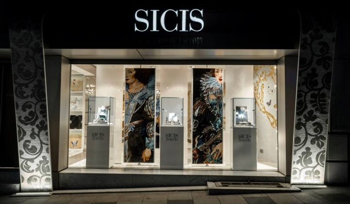 Sicis Jewels store - the art of mosaic making