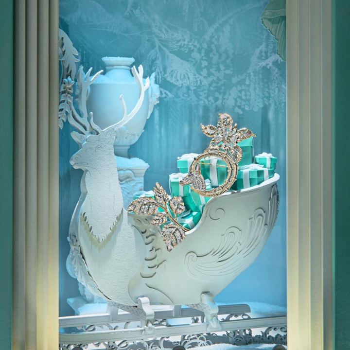 Tiffany christmas holiday windows display on Fifth Avenue flagship