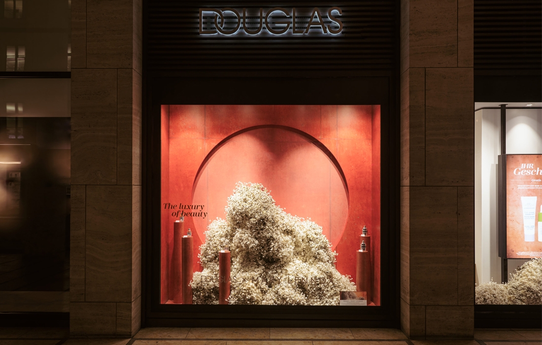 Douglas window display by Studio Mary Lennox