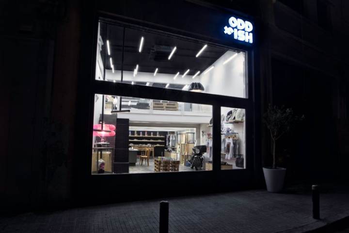 Oddfish store concept in Beirut
