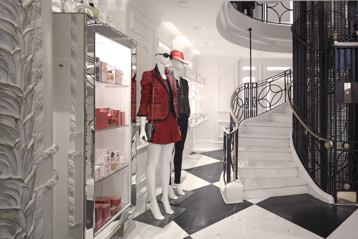 Juicy Couture Regent Street by MRA architects