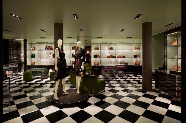 Prada reopening the historic store in Piazza San MoisÃ¨