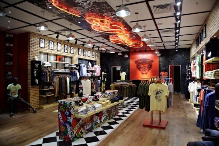 Ed Hardy store in Bangalore India by Restore Solutions