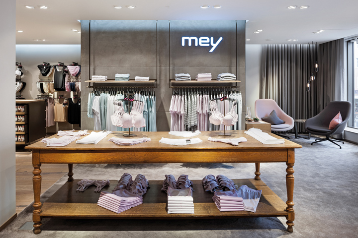 Mey lingerie store by Konrad Knoblauch